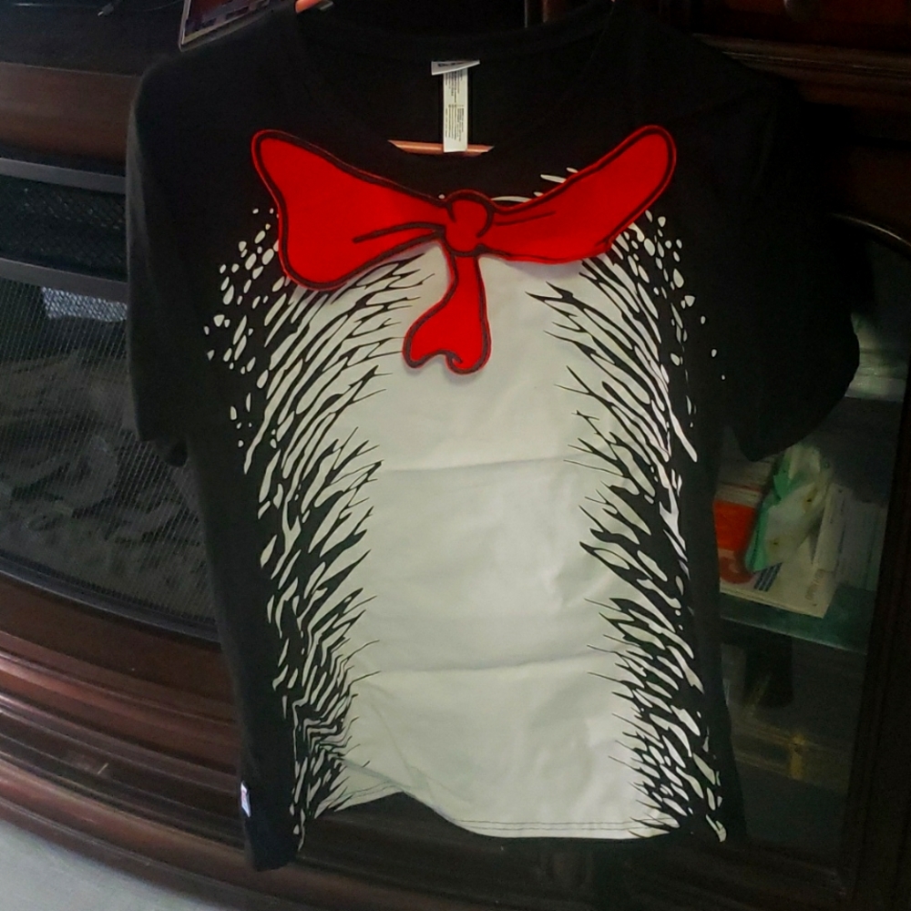 DR. SEUSS TSHIRT